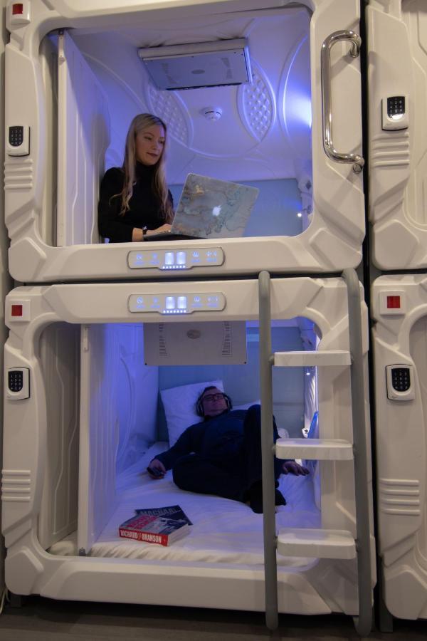 Capsule Hostels Tallinn Buitenkant foto